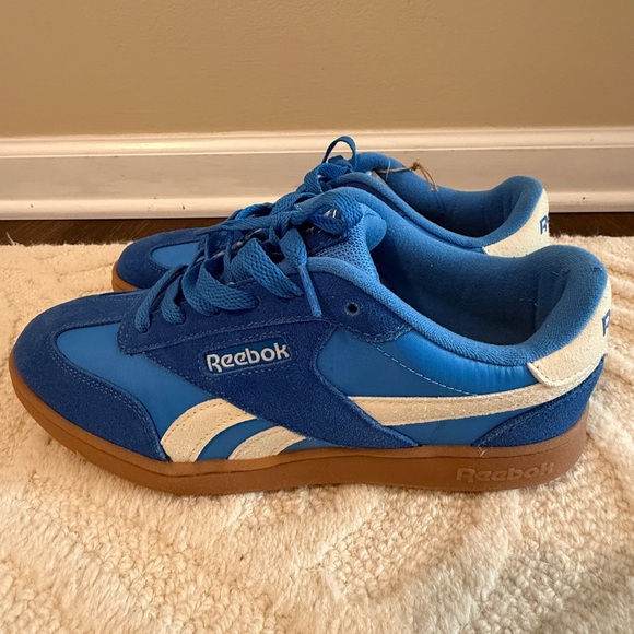 Reebok Classic Blue Sneakers Size 8.5/39 - Picture 3 of 7